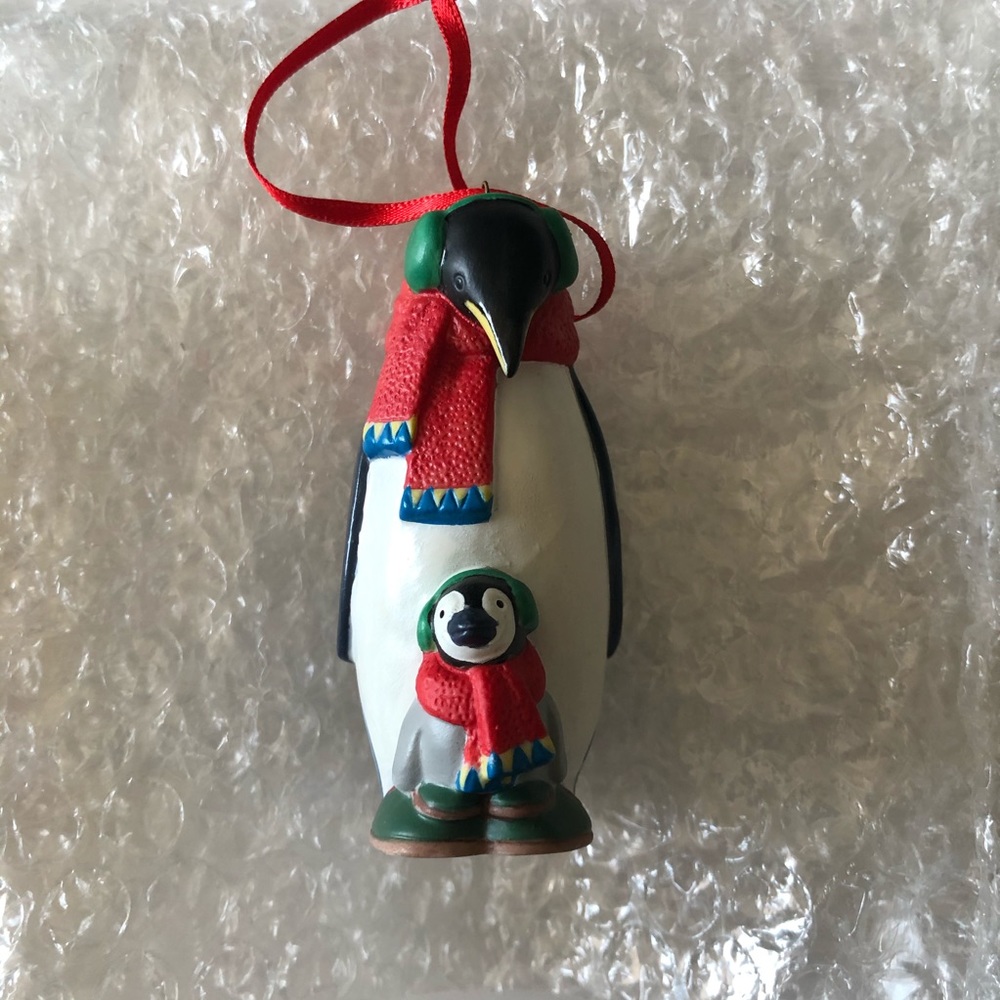 2001 Hallmark Ornament - Safe & Snug